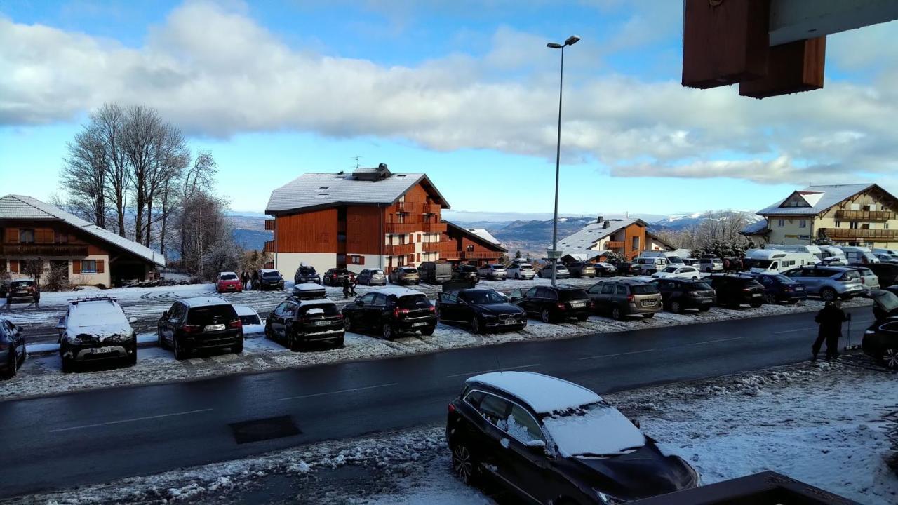 Appartement T2 Ideal Pour Une Famille Thollon-les-Memises Exteriör bild
